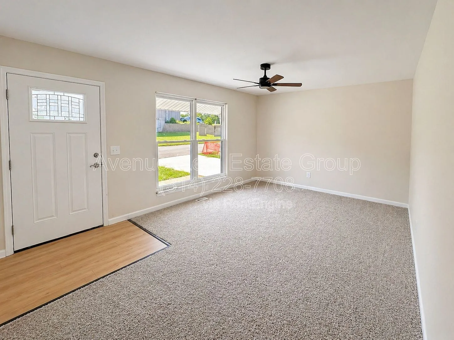 3 bed, 2.5 bath, 1040 sqft, $1,690 — Photo 3