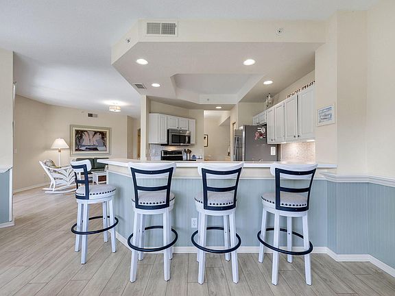 5th image of 8310 Whisper Trace Way APT 102