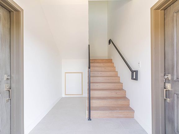 4th image of 10232 Tujunga Canyon Blvd