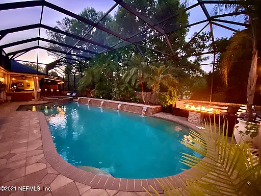 1555 Lakeway Dr — Photo 29