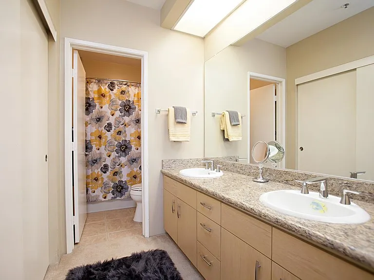 655 Columbia St #411 — Photo 18