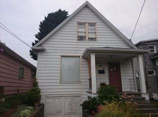 524 N 76th St, Seattle, WA 98103