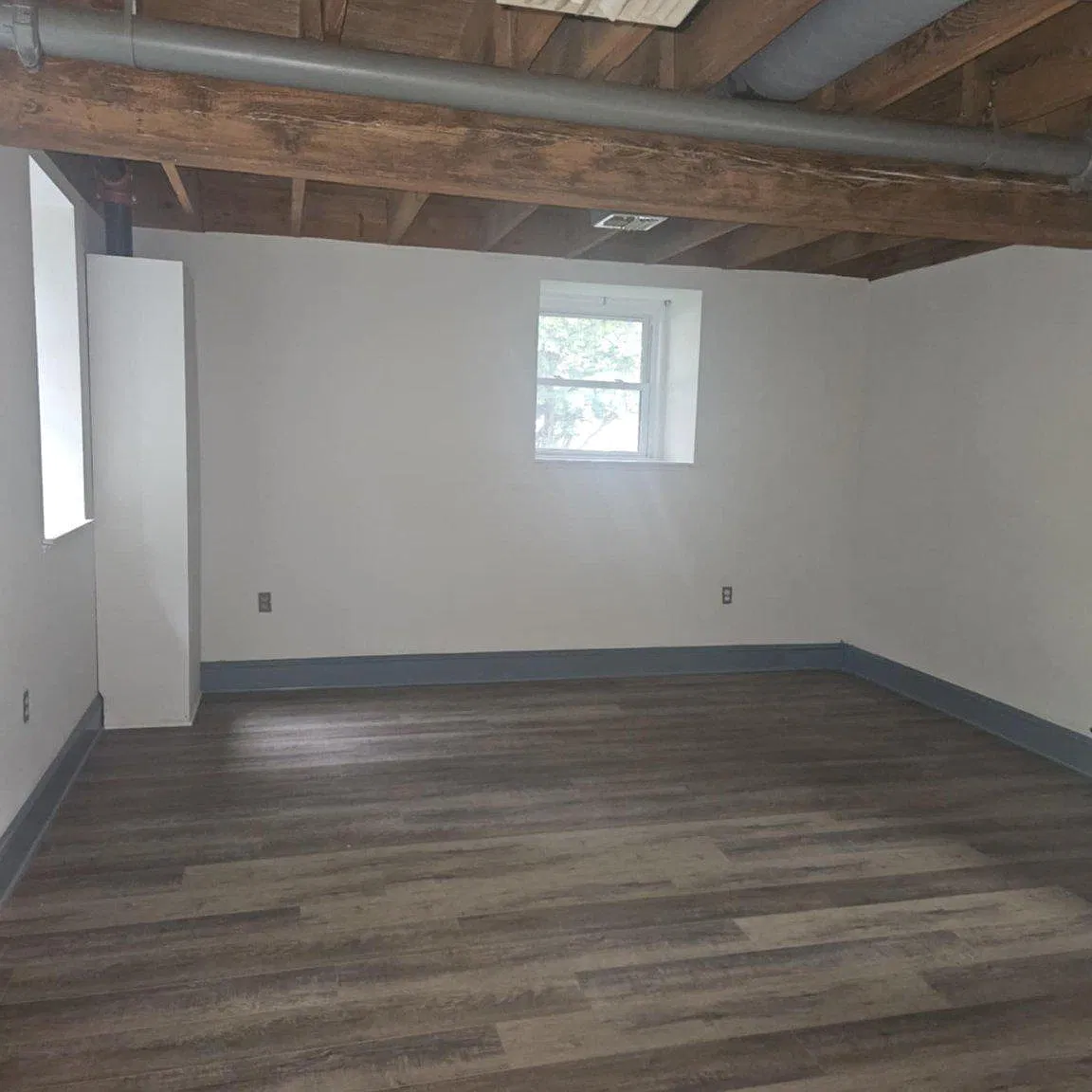 1 bed, 1.0 bath, 976 sqft, $1,150 — Photo 1