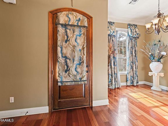 3rd image of 107 Octavia Dr
