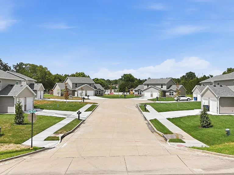 15405 Corbin Ct — Photo 14