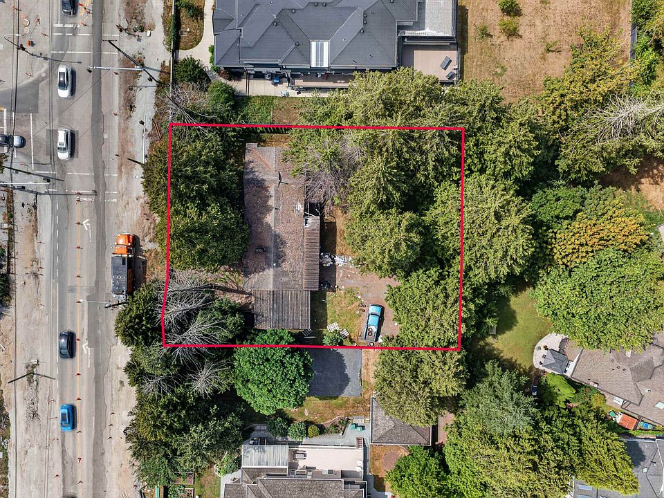 2nd image of 15023 72nd Ave