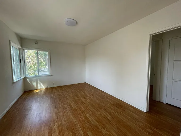 403 S Garfield Ave #407 — Photo 3