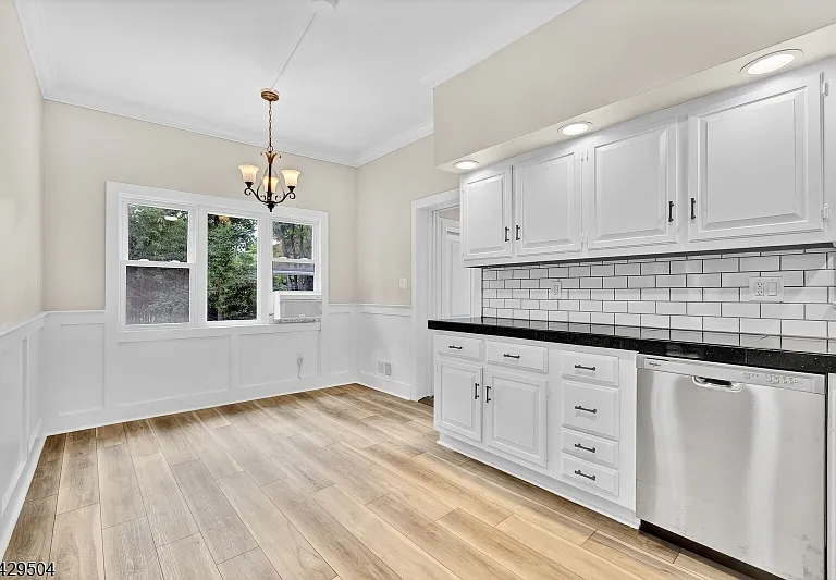 1250 Terrill Rd #A — Photo 15