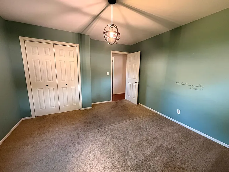 3033 New Holland St — Photo 12