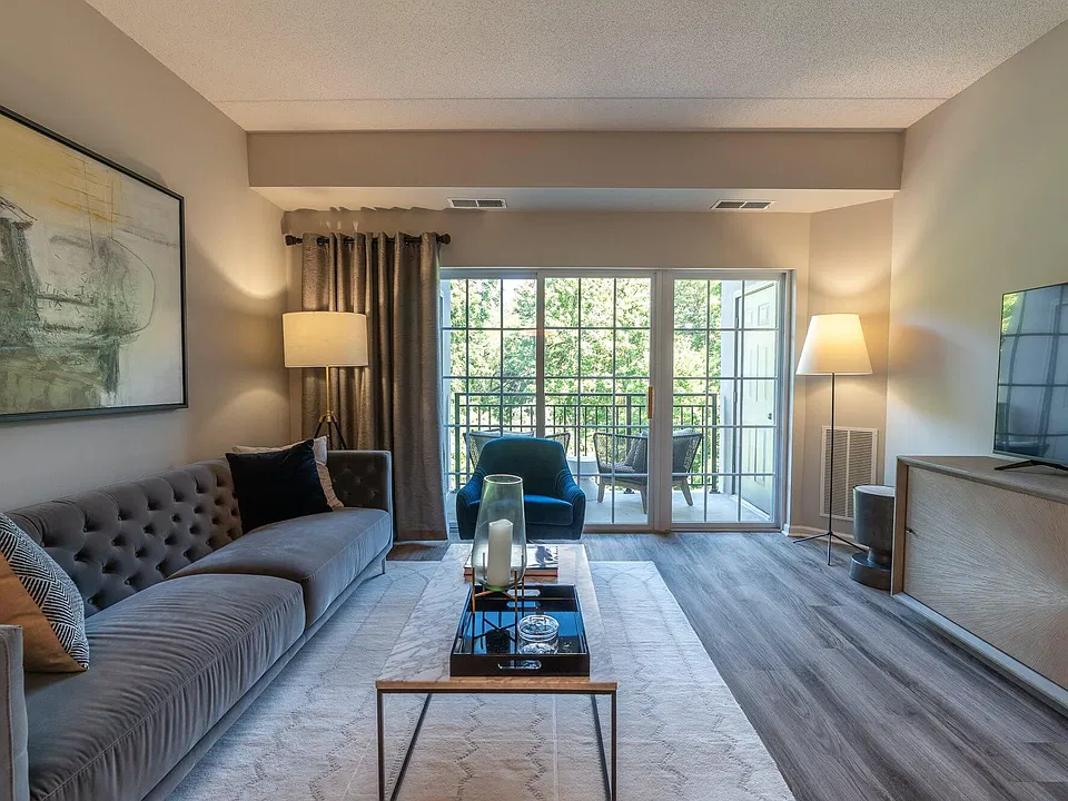 The Majestic Luxury Apartments