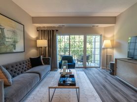 The Majestic Luxury Apartments