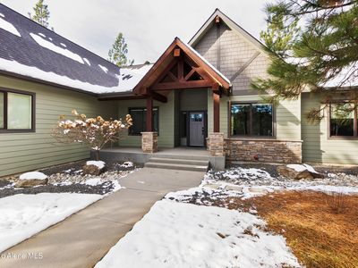 5740 E McIntosh Rd, Hayden Lake, ID, 83835