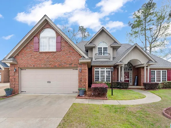 174 Timberbrook Dr, Millbrook, AL 36054