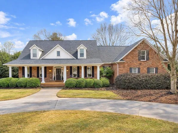 429 Waterford Point Dr, Boiling Springs, SC 29316