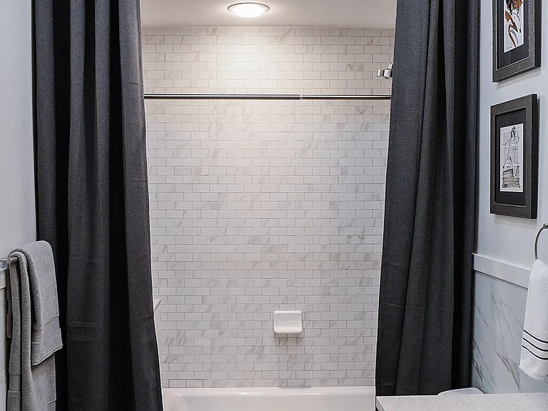 The Annex — Photo 24