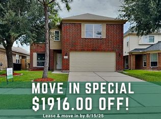 8111 Loyal Ln, Houston, TX 77016