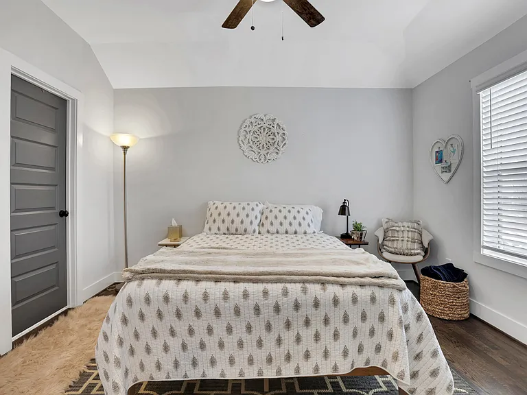 Guest Room #2