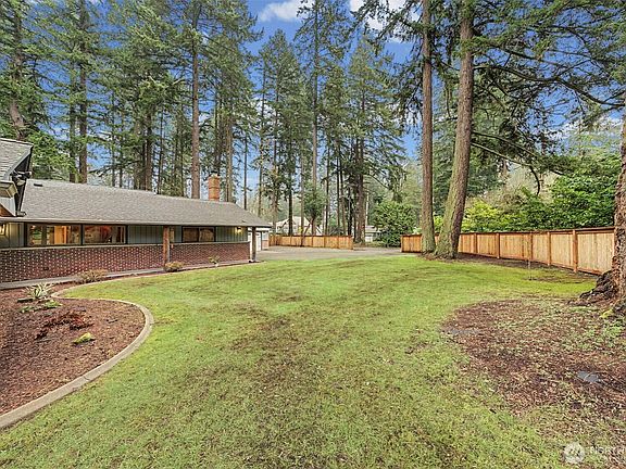 4th image of 11520 Gravelly Drive SW
