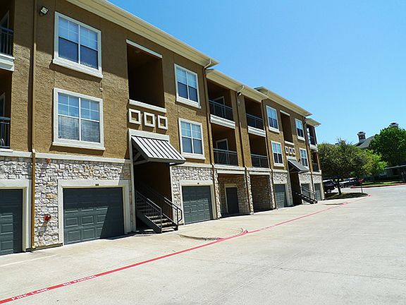 3rd image of 9000 Vantage Point Dr APT 0122