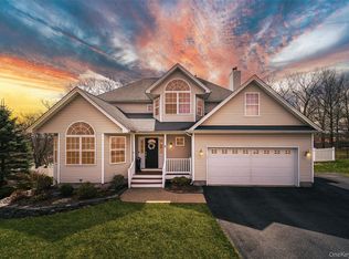 2 Corral Ln, Goshen, NY 10924