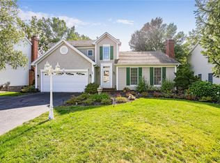 48 Princeton Ln, Fairport, NY 14450