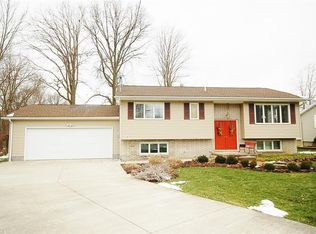 124 Maple Ave, Cortland, OH