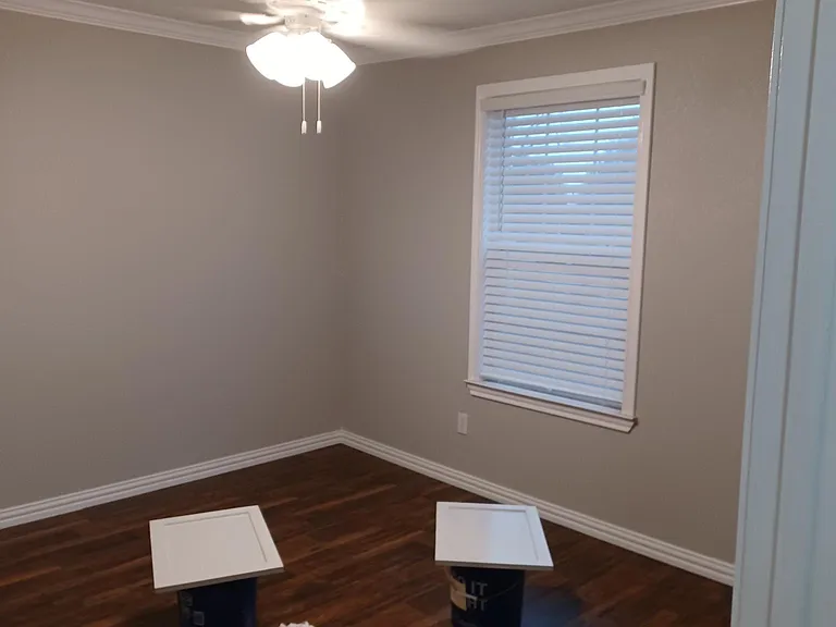 203 W Eagle St — Photo 12