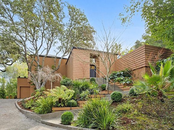 4th image of 33 Pacheco Creek Drive