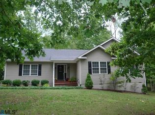 70 Riverside Dr, Palmyra, VA 22963