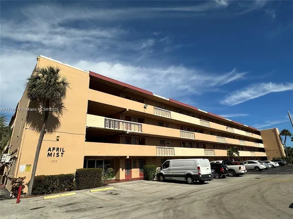 1333 E Hallandale Beach Blvd APT 441, Hallandale, FL 33009