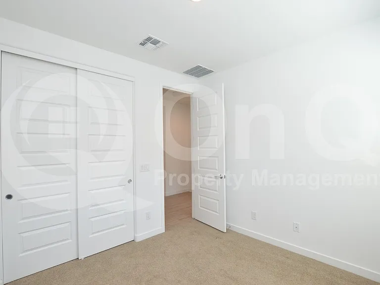 9332 W Glenrosa Ave — Photo 11