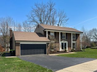 1132 Hemlock Dr, Rochester, MI