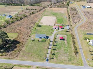 414 N Gregory Rd, Shawboro, NC 27973