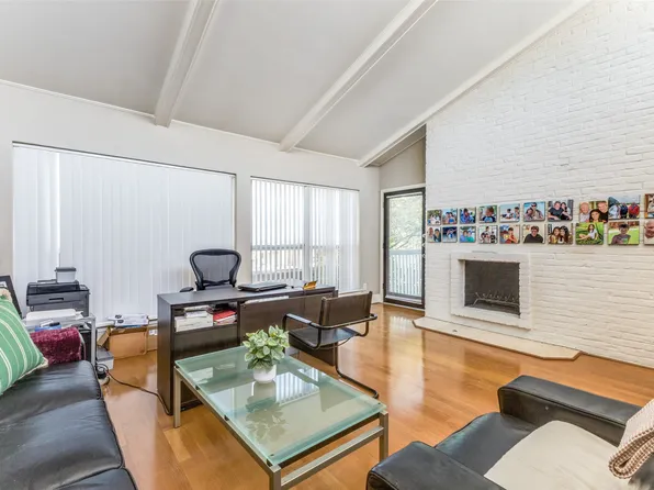 5908 Sandhurst Ln APT 244, Dallas, TX 75206