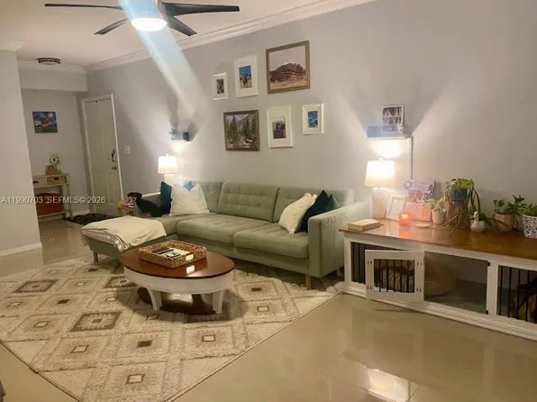 131 SW 117th Ave #8201, Pembroke Pines, FL 33025