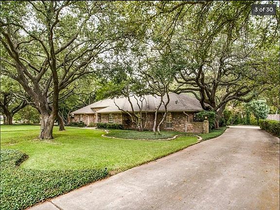 3rd image of 6220 Meadowcreek Dr