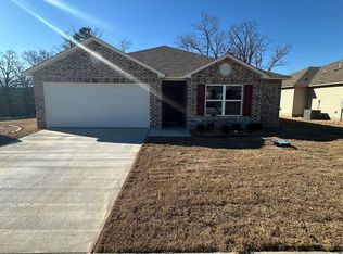 1001 Sams Hill Ests, Alexander, AR 72002