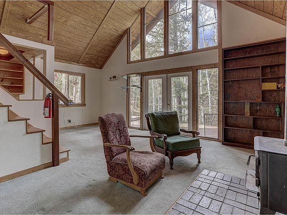 3rd image of 33966 Columbine Cir