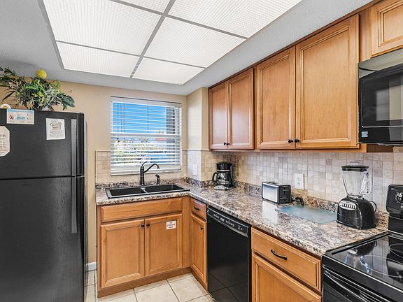 3rd image of 909 Santa Rosa Blvd Unit 118