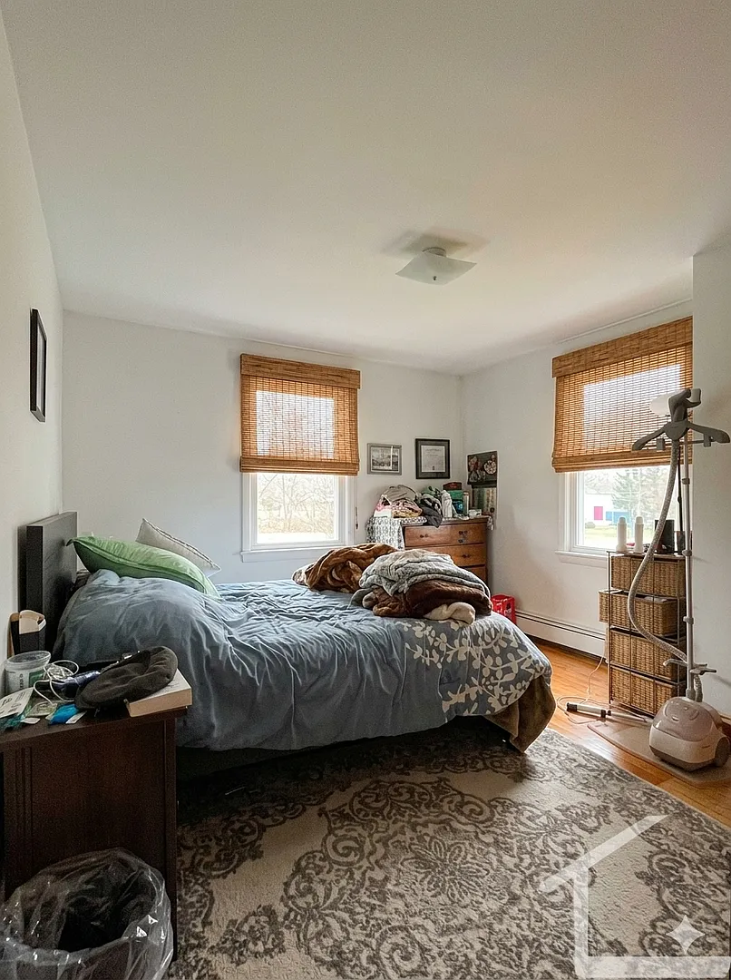 Great Deal! 2-Bed in Brighton — Photo 2