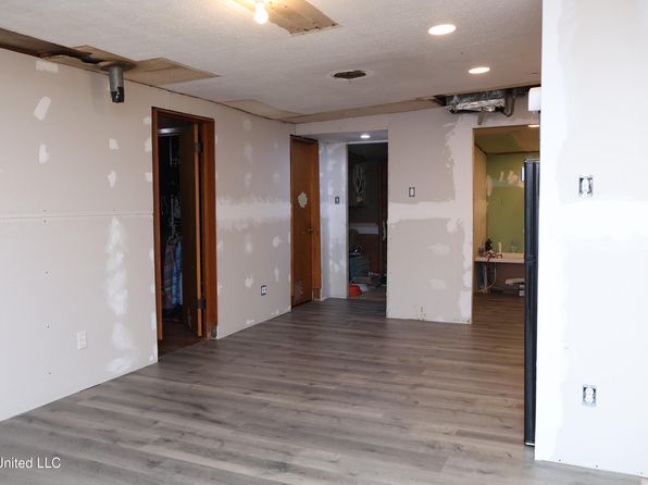 4839 Old Byram Rd, Jackson, MS 39212