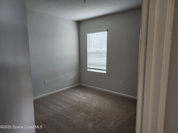3rd image of 450 Awin Cir SE #450
