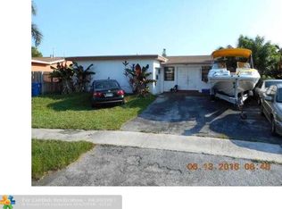8901 NW 24th Ct, Sunrise, FL 33322