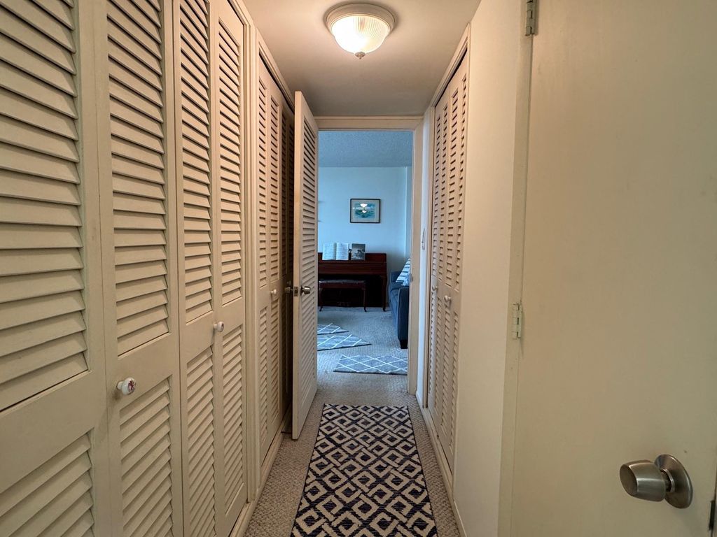305 N POMPANO BEACH Boulevard #507, photo 7