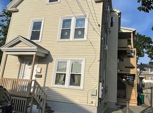 42 Valley Ave, Lynn, MA 01902