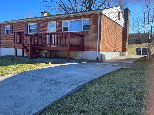 4222 Camille Ave NW, Roanoke, VA 24017
