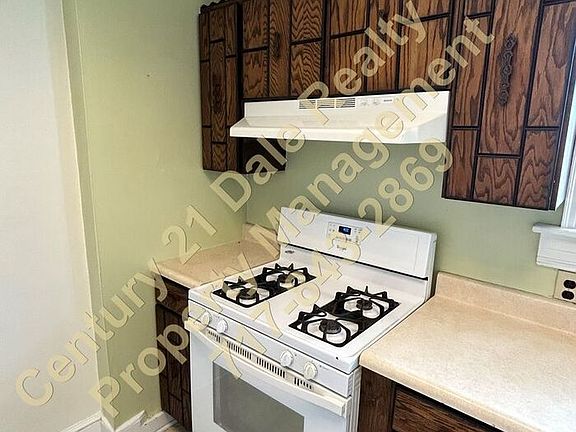 5th image of 737 Linden Ave #1