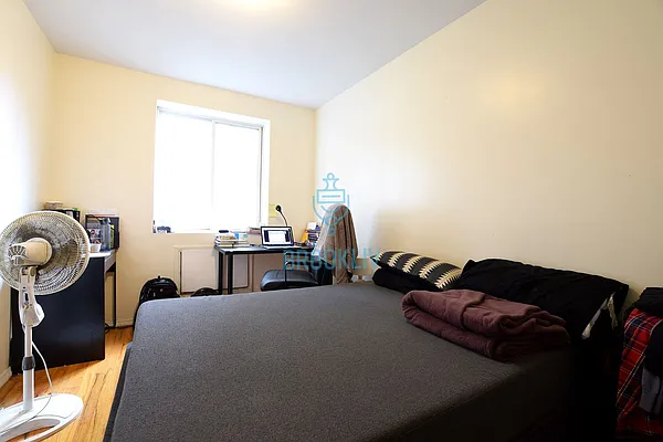 Rented by null | media 34