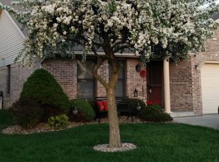 310 Doral Park Dr, Kokomo, IN