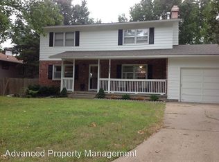 2807 Illinois Ln, Manhattan, KS 66502